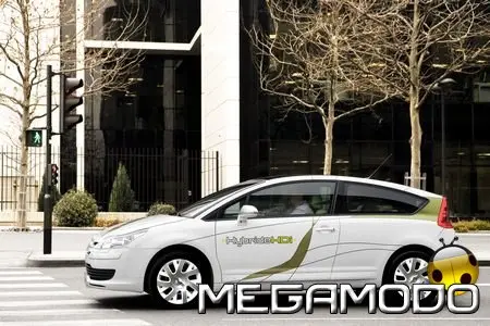 Citroën presenta C4 Hybride HDi