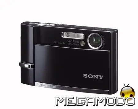 Sony Cyber-shot T30, display LCD da 3 pollici, 7,2 megapixel effettivi