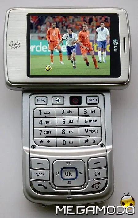 3 Italia lancia Walk TV, la prima TV DVB-H in Europa