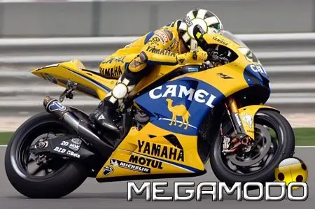 I piloti del Camel Yamaha team in preparazione del Qatar