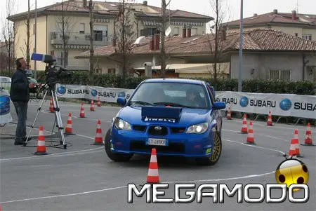 Subaru, test-esibizione in un'apposita area 