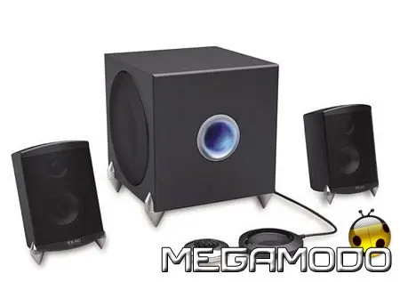 Teac XT2, elegante sistema acustico 2.1