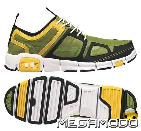 Reebok  Travel Trainer IV, moderni viaggiatori