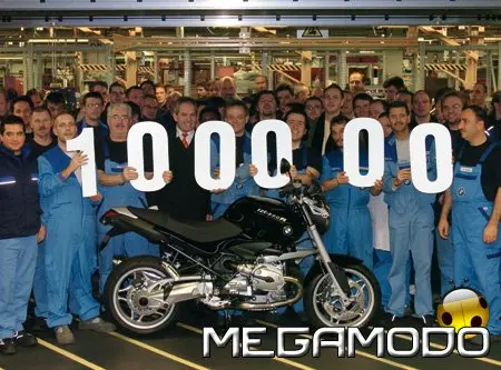 Anno record per BMW Motorrad, 100.000 unità prodotte