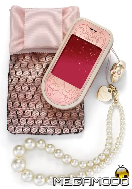 Nokia 7373 Special Edition by Giambattista Valli