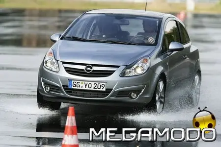 Gamma Opel con ESP Plus e TCPlus, controllo totale di serie