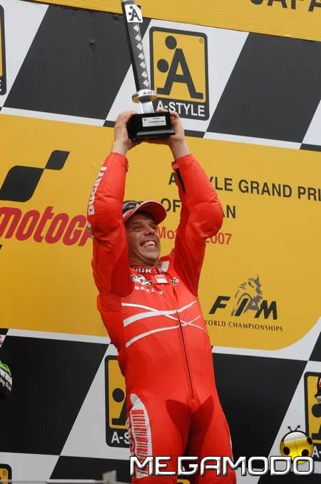 Loris Capirossi splendida vittoria a Motegi