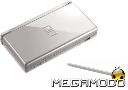 Nintendo DS Lite si veste di platino