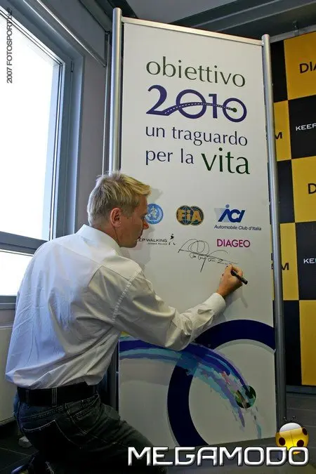 Mika Häkkinen a Vallelunga testimonial di Guida il tuo team