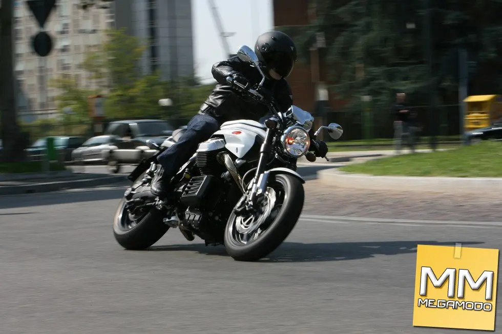 Moto Guzzi Griso 8V, prova su strada