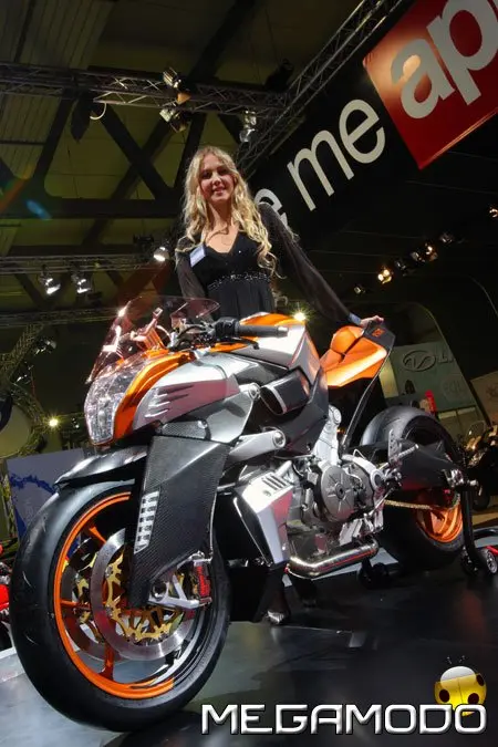 Aprilia FV2 1200, Hi Tech e prestazioni