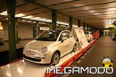 A Berlino la Fiat 500 viaggia in metropolitana