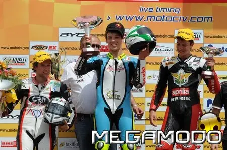 C.I.V. a Vallelunga, vince Savadori