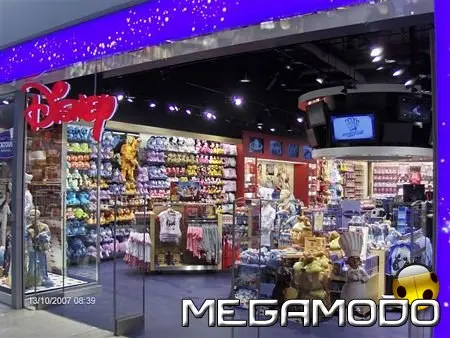 Disney Store, una magica estate con il Summer Tour