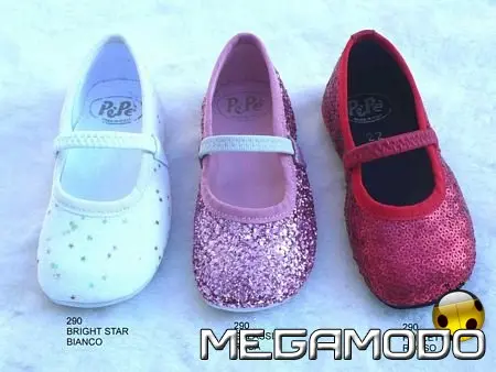 Pèpè presenta le pantofoline per l'asilo