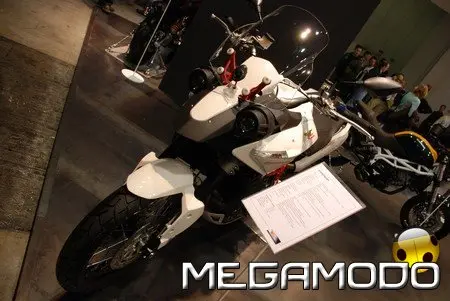 Moto Morini Granpasso 1200 H83