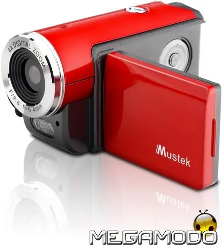 Mustek DV-316L, la piccola videocamera rosso fuoco