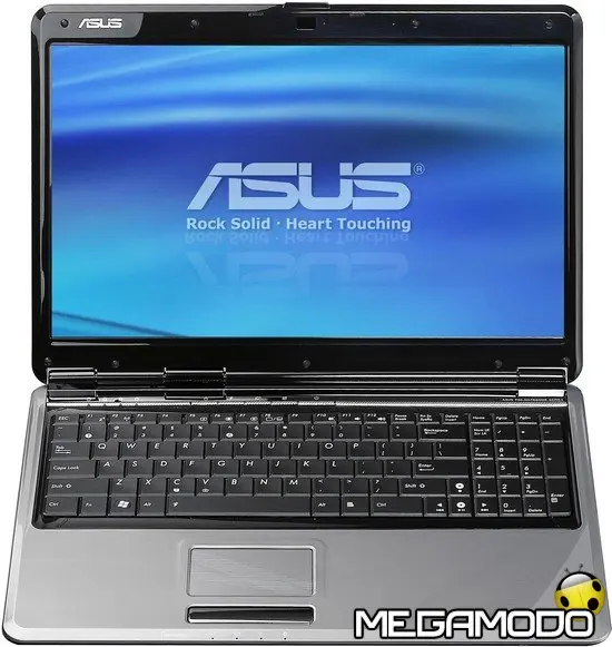 Asus F50, nuova serie di notebook
