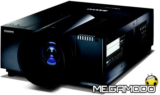 Sanyo PLC-XF71, 10.000 ANSI lumen