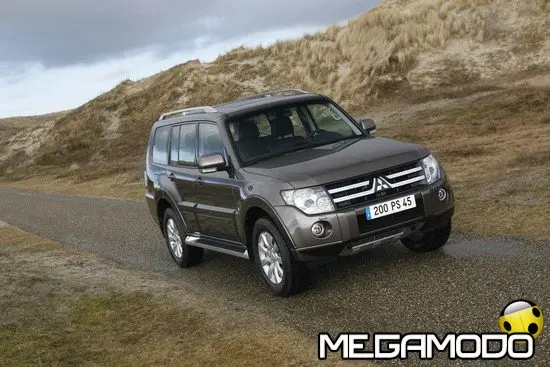 Nuovo Mitsubishi Pajero Limited Edition 200 CV
