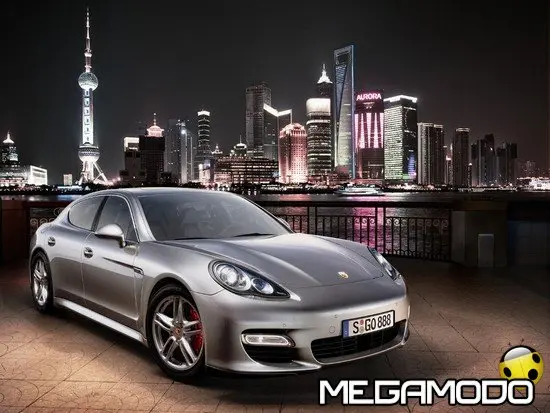 Porsche Panamera, un messaggio al mondo