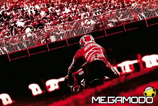 Tribuna Ducati al Mugello, l'onda rossa