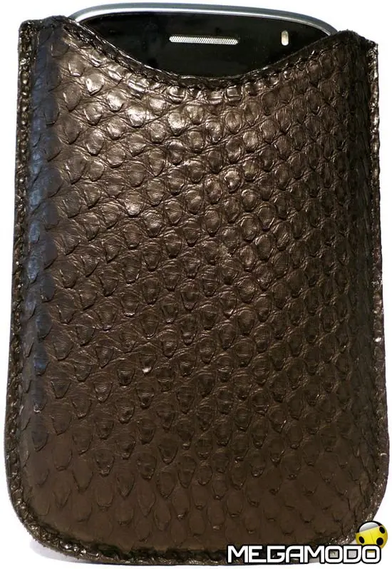 Bespoke Taylored Suite, Manuel Bozzi veste la tecnologia