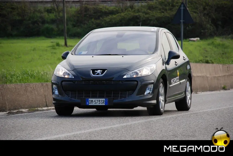 Peugeot 308, prova su strada