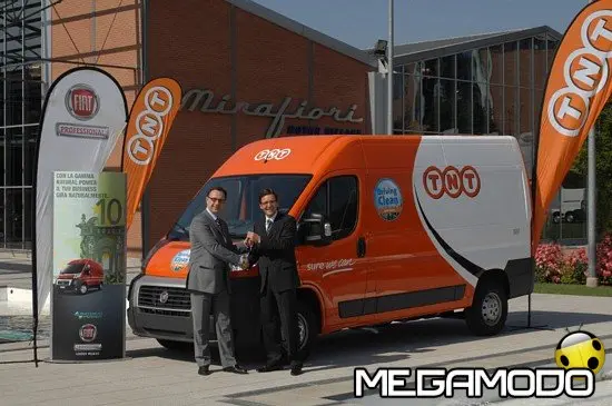 TNT Express Italy viaggia su veicoli commerciali Fiat