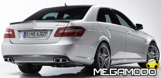 Nuova Mercedes-Benz Classe E 63 AMG berlina