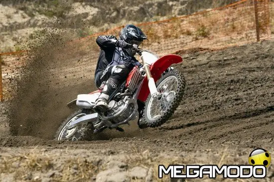 Honda CRF250R 2010YM, la moto ideale