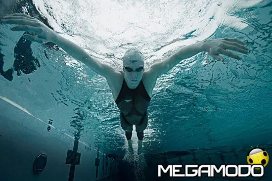 Michael Phelps, nuovo record con Speedo LZR Racer
