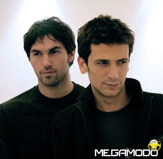 Tormentoni estivi, gli Zero Assoluto battono se stessi