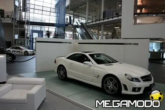 Mercedes-Benz AMG Performance Center