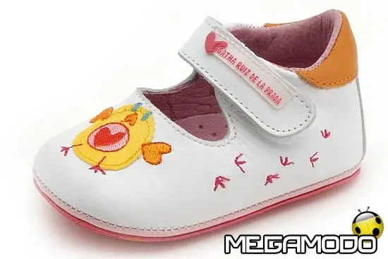 Agatha Ruiz de la Prada, collezione Primavera-Estate 2010