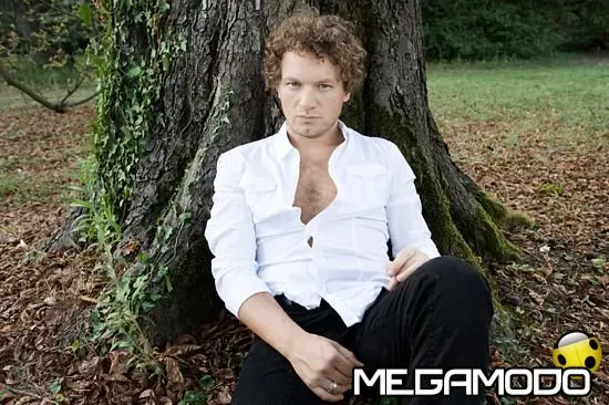 Cioccolato amaro e caffè, album d'esordio di Matteo Becucci