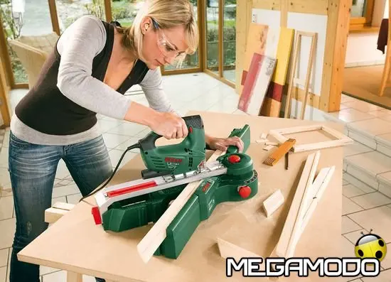 Bosch presenta la stazione di taglio PLS 300