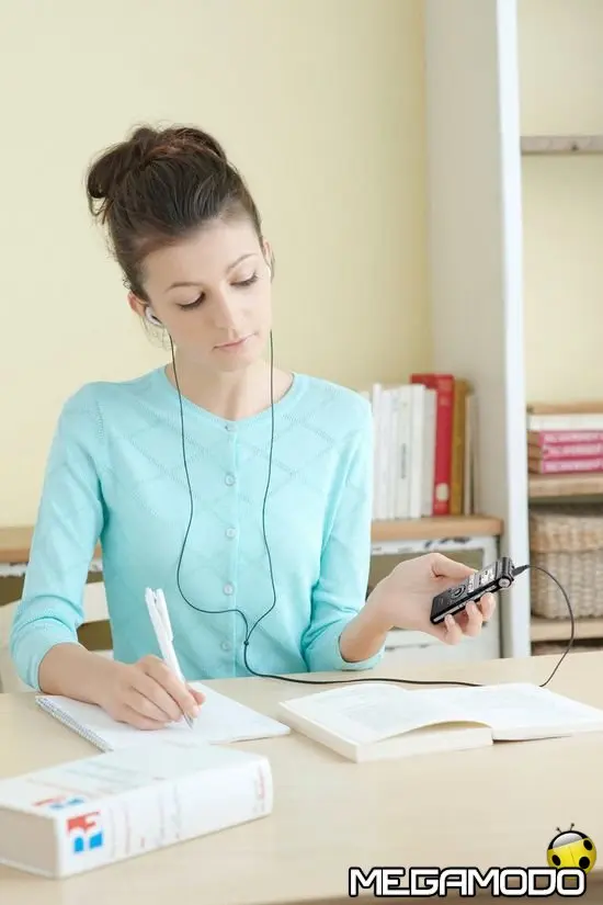 Sony ICD-UX200 e ICD-UX300, registratori e lettore MP3