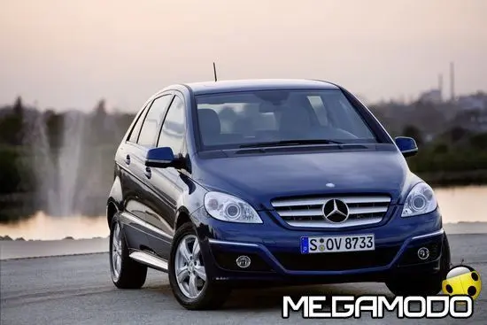 Mercedes-Benz premiata tre volte