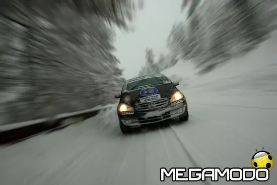 Mercedes-Benz completa la gamma a trazione integrale 4MATIC