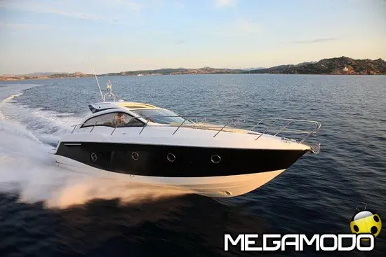 Sessa Marine C38, confort da grande barca