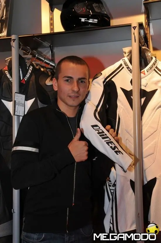 Nuovo D-Store Dainese a Bologna