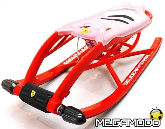 Slittino Ferrari, una fuoriserie sulla neve