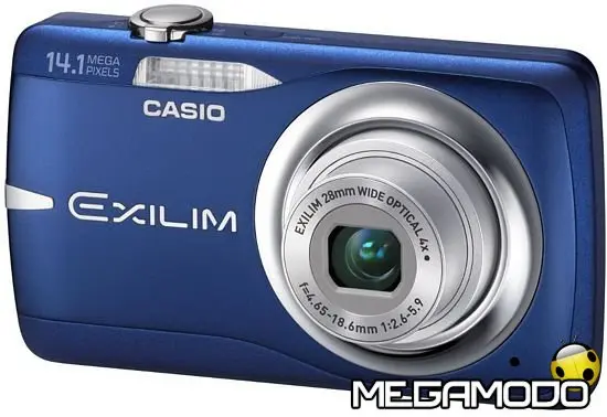 Casio EX-Z550 con obiettivo grandangolare da 26 mm