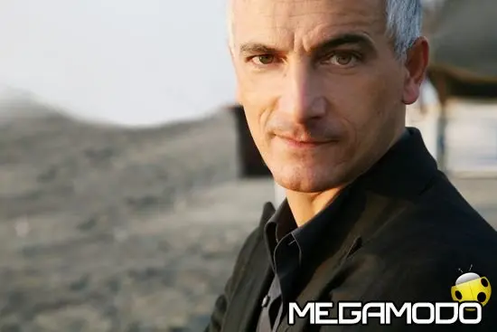 Sanremo, Bungaro in gara su Facebook