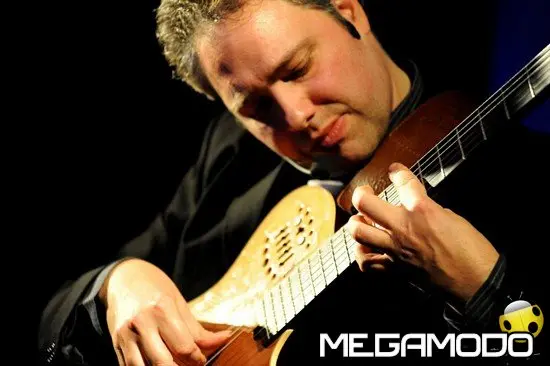 Francesco Buzzurro in tour fino a settembre