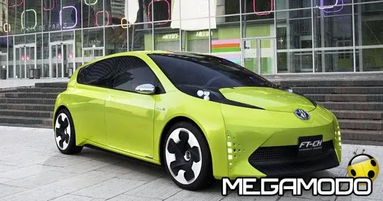 Il prototipo FT-CH di Toyota al Salone di Parigi 2010