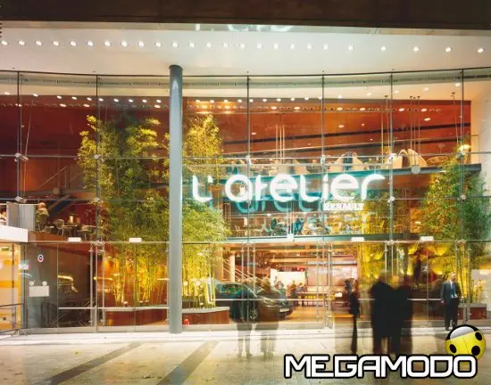 Renault, 100 anni sugli Champs Elysées