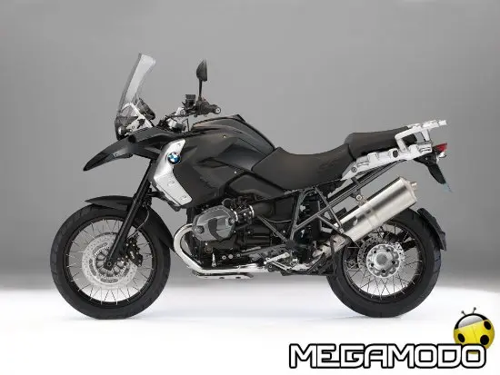 Nuovo look Triple Black per la Bmw R 1200 GS