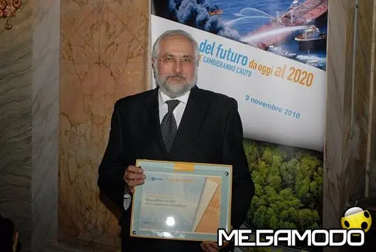 PSA Peugeot Citroën riceve il premio Energia e Mobilità